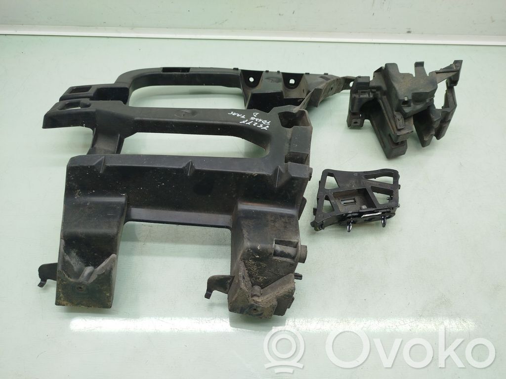 Citroen C5 Staffa angolare del supporto di montaggio del paraurti 