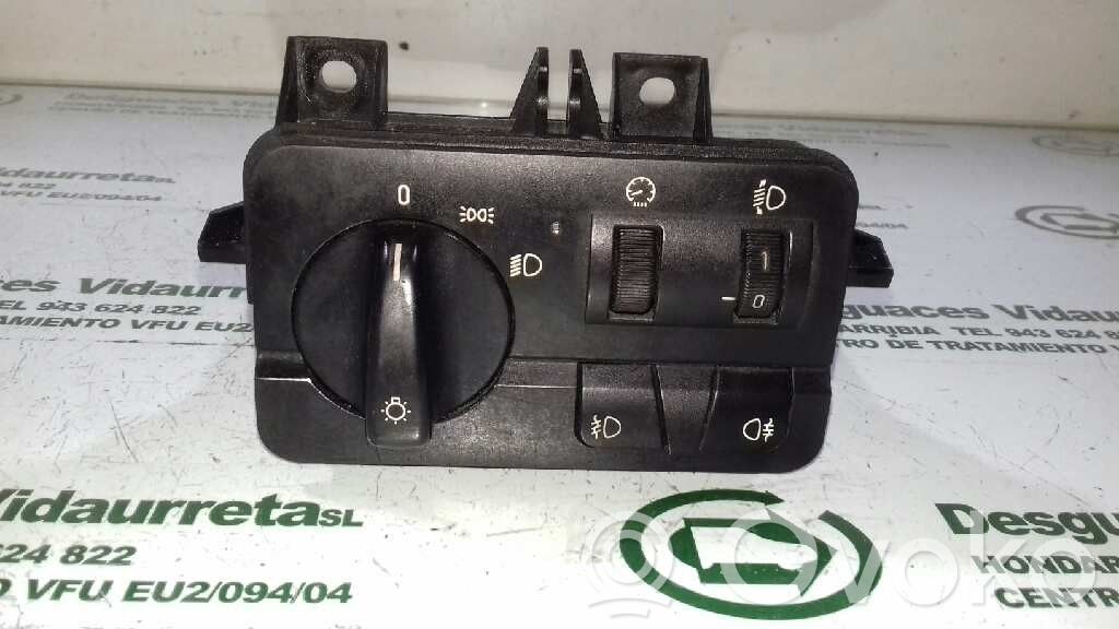Panel lighting control switch   61316901429,086480051045156013
