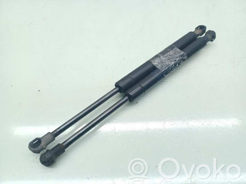 BMW Z4 E85 E86 Tailgate/trunk strut/damper 