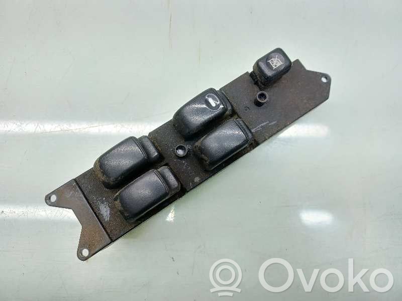 Przyciski szyb   MR587931,C8DD251MEU,3073D6