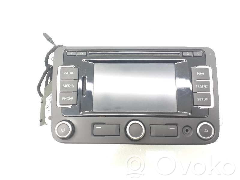 Volkswagen Golf SportWagen Unitate principală radio/CD/DVD/GPS 