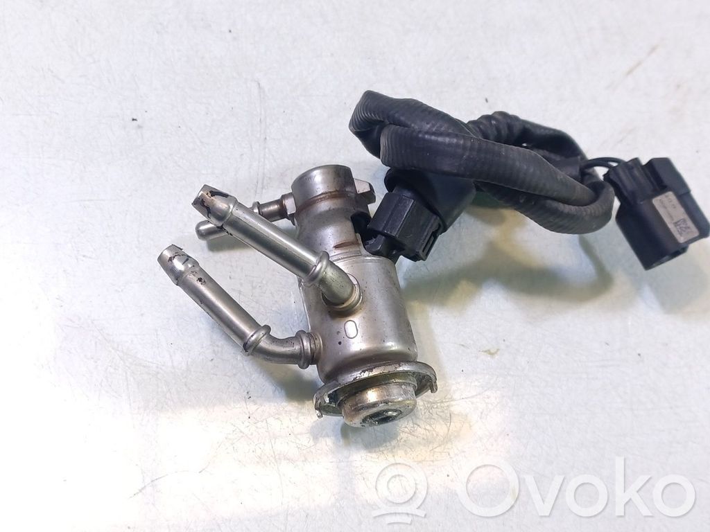 Inyector de combustible   GK215J281AE,S4ZHAH058200839