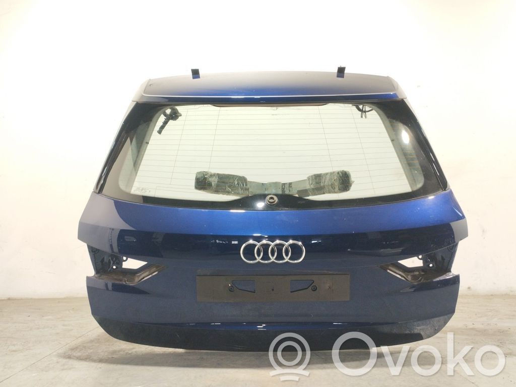 Audi Q3 F3 Takaovi