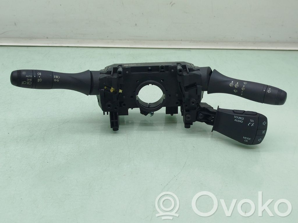 Interruptor de control del panel de luces   255678207R,1013913806,91453SGF001A9