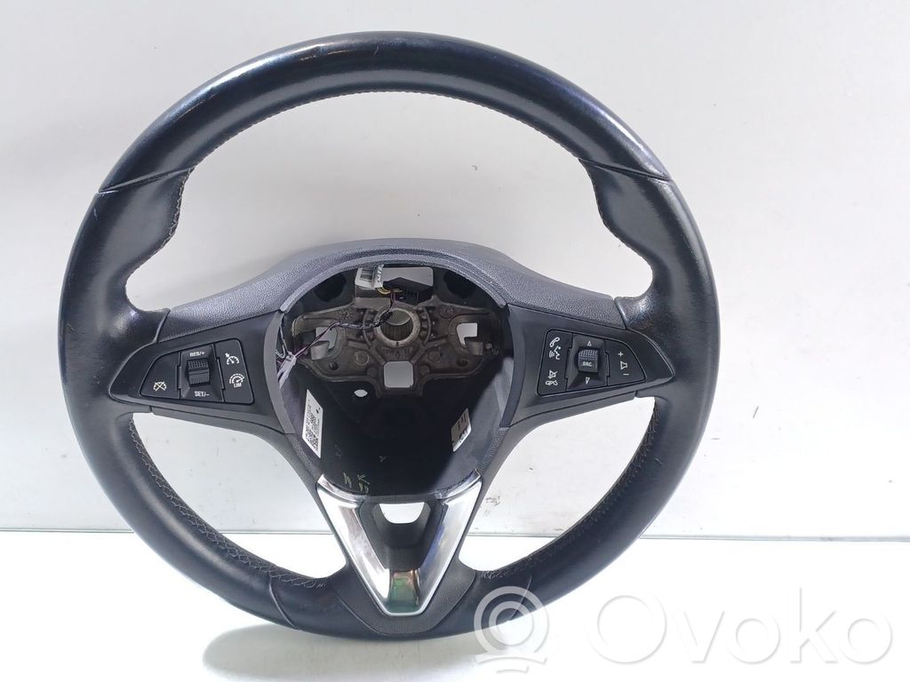 Opel Corsa E Steering wheel 