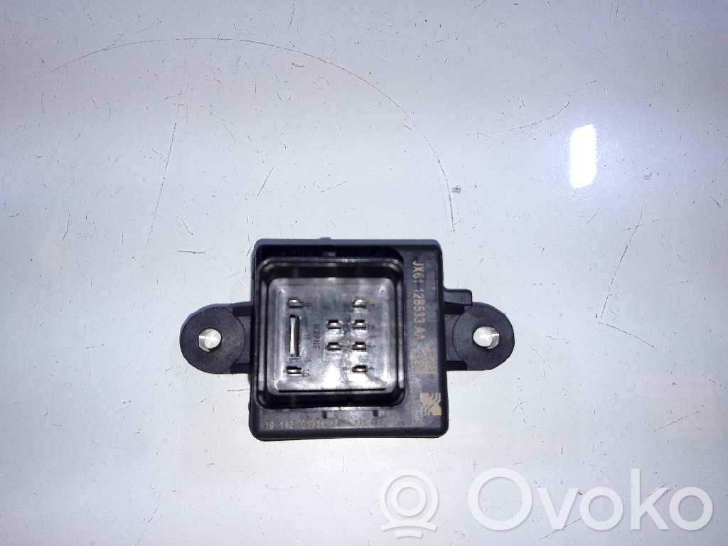 Ford Transit -  Tourneo Connect Muu rele 