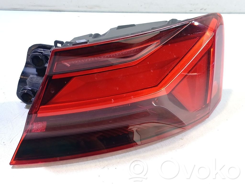Audi A5 Takavalot 