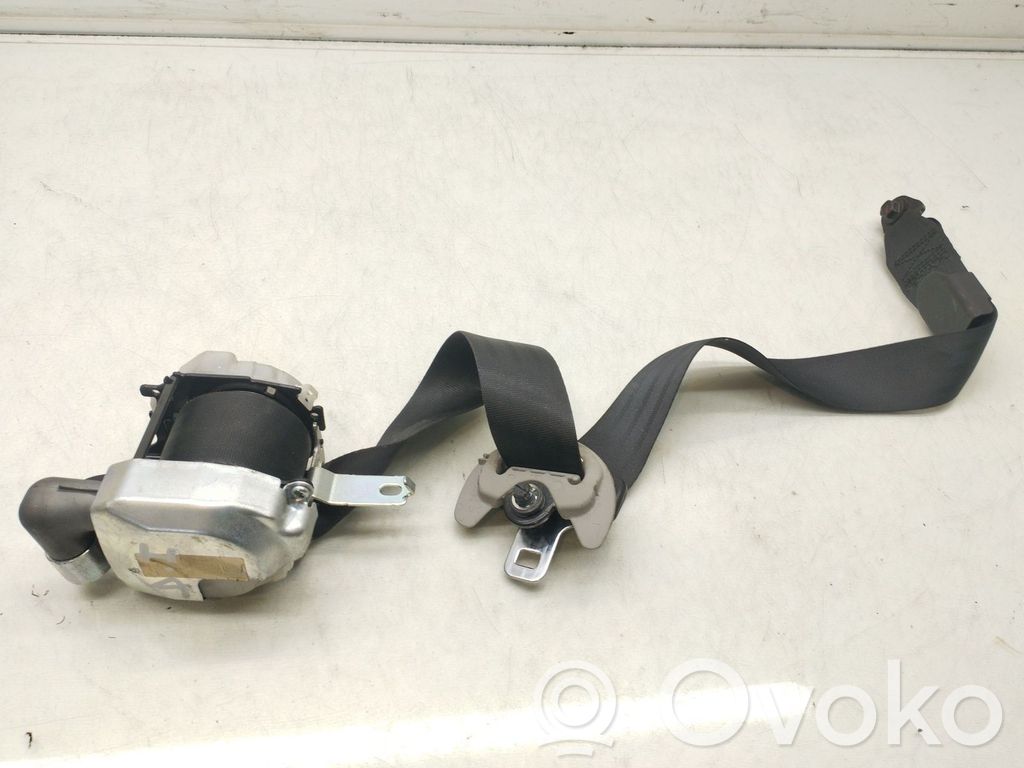 Hyundai i30 Cinturón delantero 