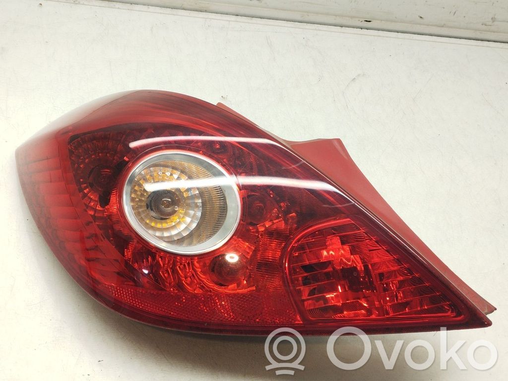 Opel Corsa D Żarówka lampy tylnej 