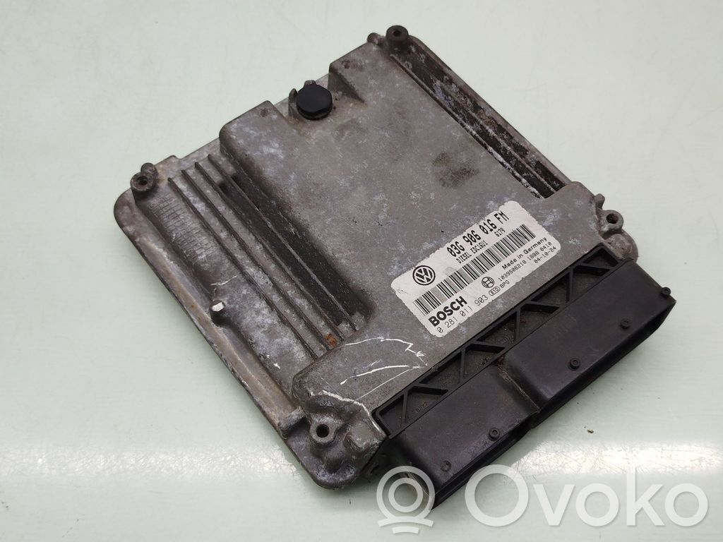 Komputer / Sterownik ECU silnika   03G906016FM,0281011903,18880410