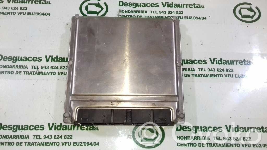 Komputer / Sterownik ECU silnika   A6125133279,0281010796