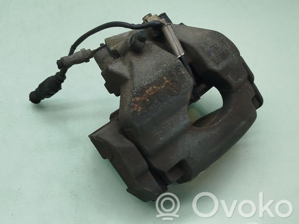 Volkswagen Touareg I Bremssattel vorne 