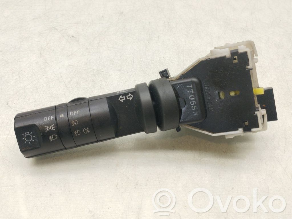 Interruptor de control del panel de luces   7705SN