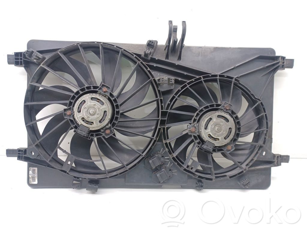 Renault Master III Ventilator electric răcire radiator 