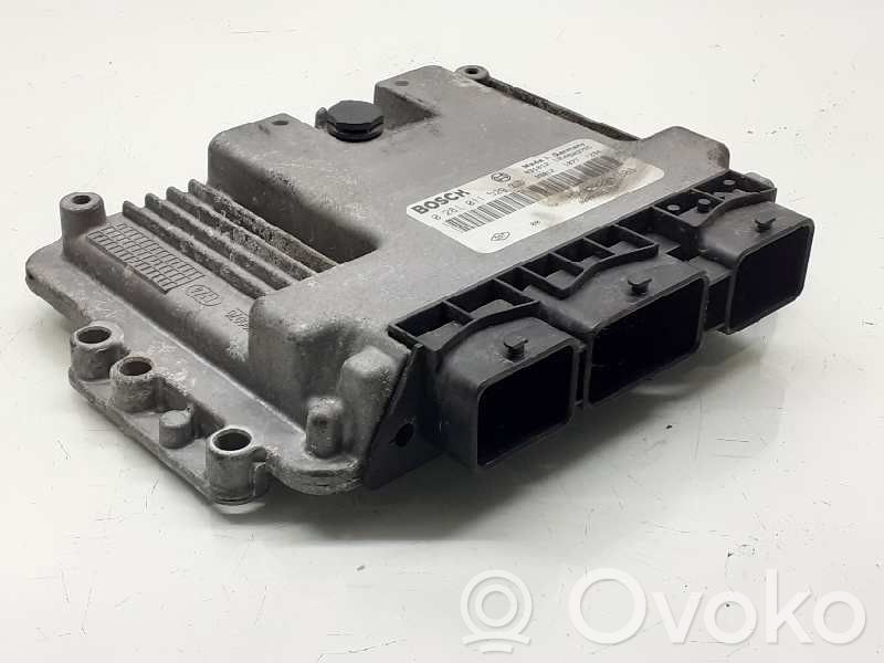Renault Trafic II (X83) Engine control unit/module ECU 