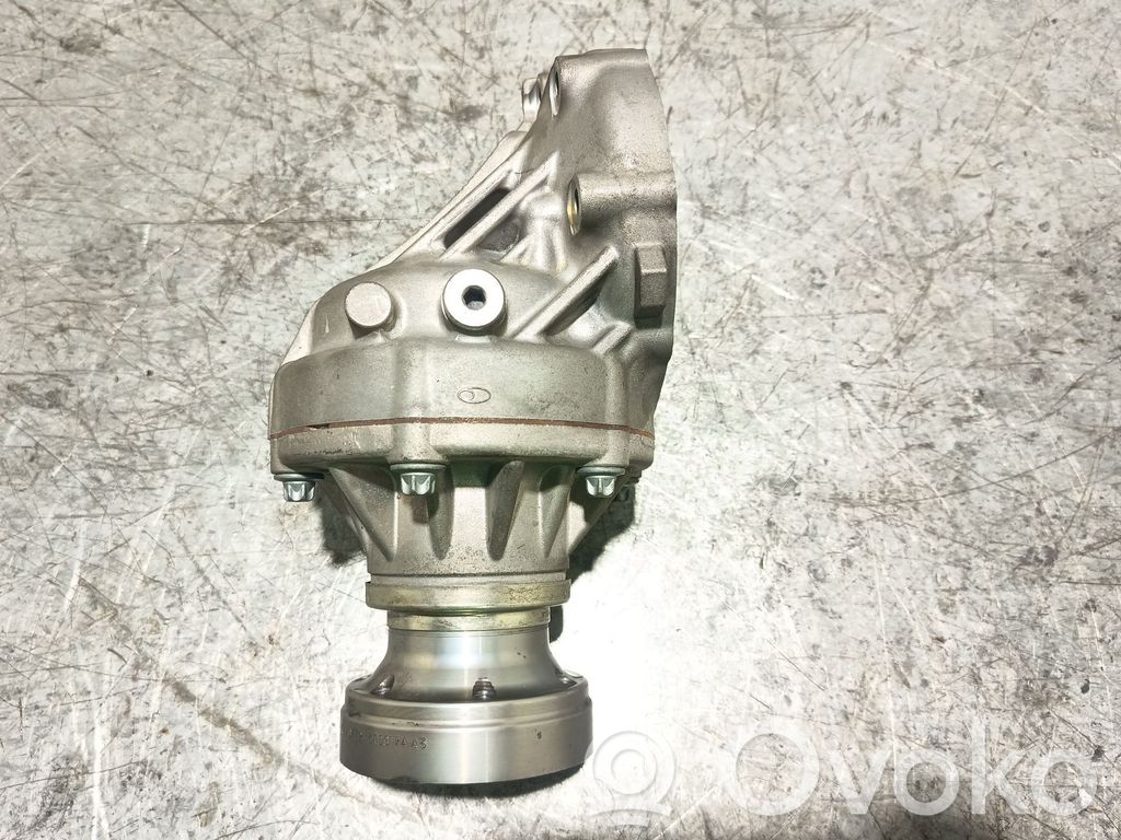 Mercedes-Benz GLA H247 Mechanizm różnicowy przedni / Dyferencjał 