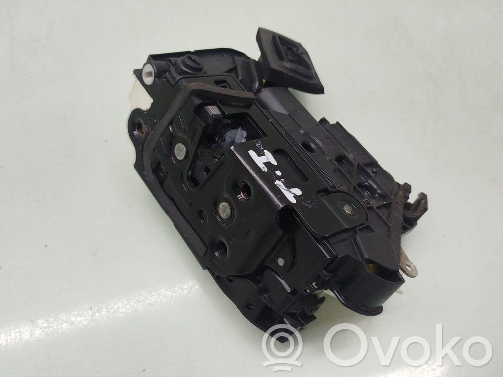 Volkswagen Golf SportWagen Serratura portiera posteriore 