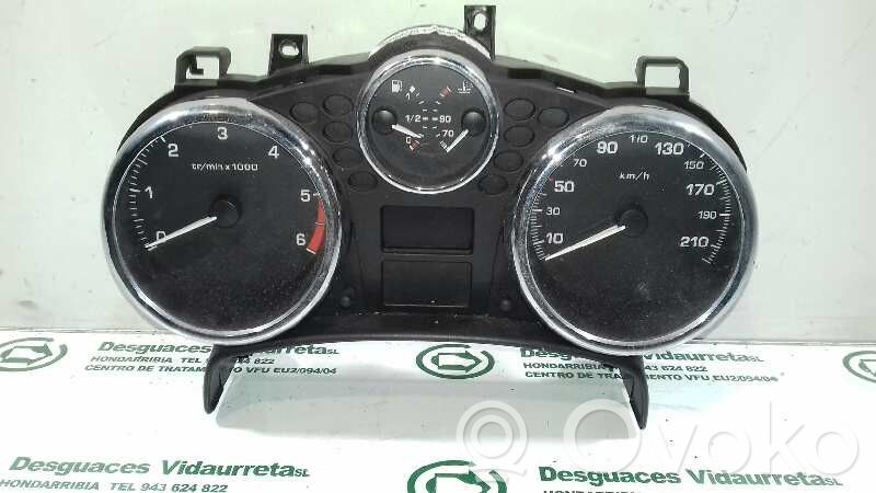 Peugeot 207 Geschwindigkeitsmesser Cockpit