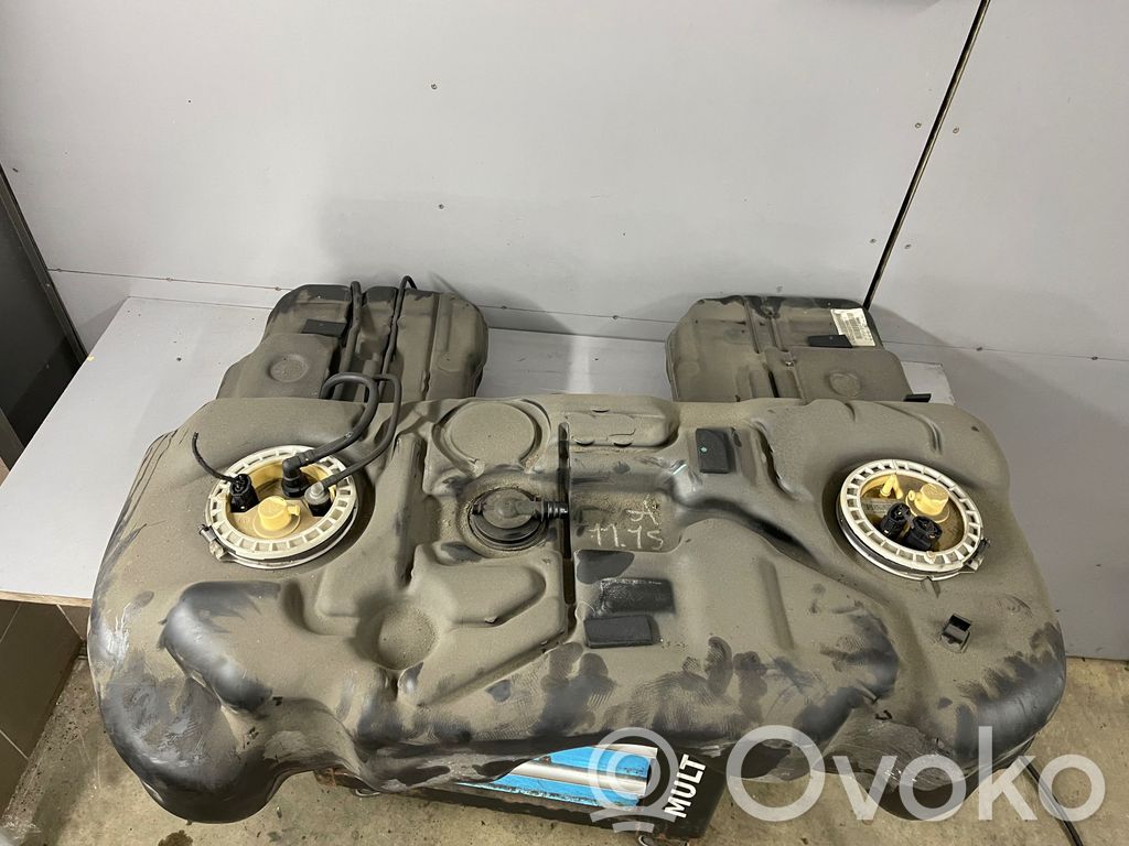 BMW X5 E70 Polttoainesäiliö 