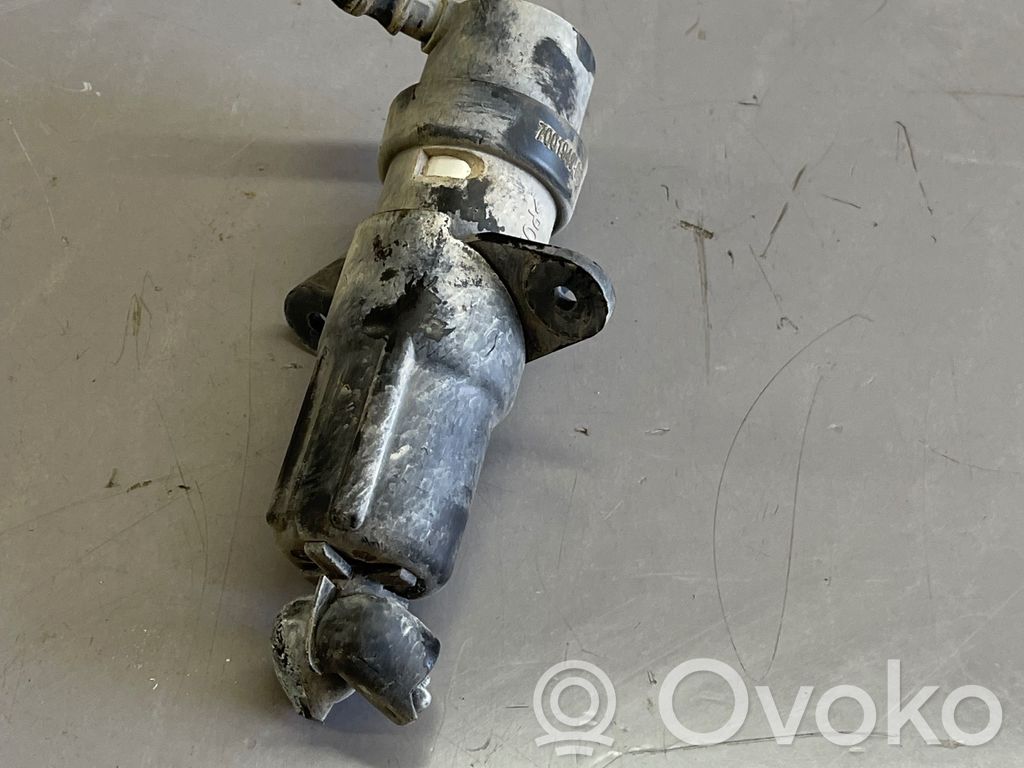 BMW 7 E65 E66 Ugello a spruzzo lavavetri per faro 