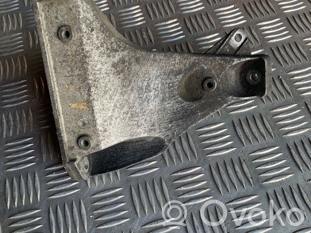 Audi A4 S4 B6 8E 8H Engine mounting bracket 