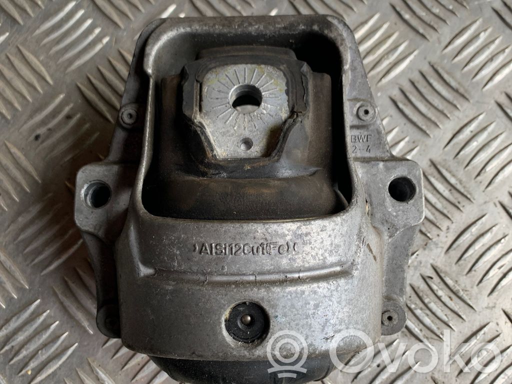 Audi A4 S4 B8 8K Engine mount bracket 