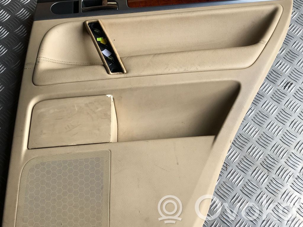 Volkswagen Touareg I Panou interior ușă spate 