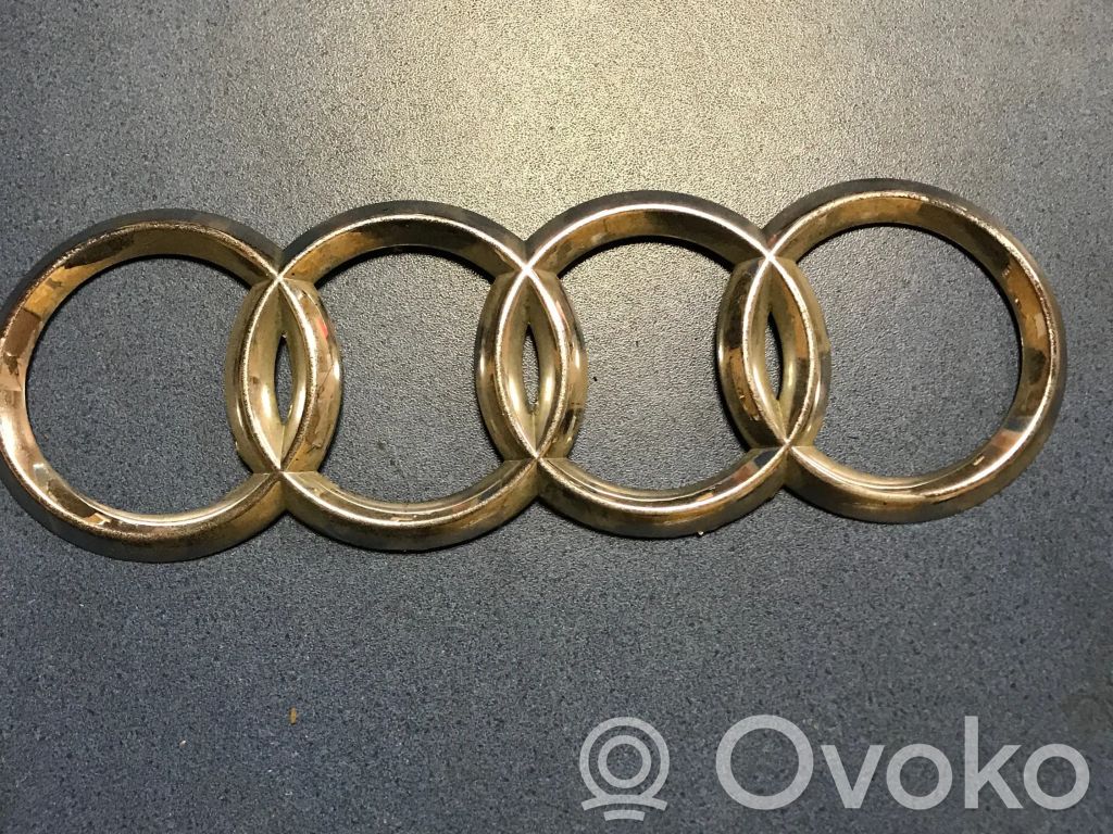 Audi A6 S6 C6 4F Emblemat / Znaczek tylny / Litery modelu 