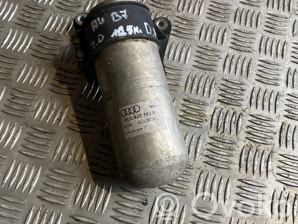 Audi A4 S4 B7 8E 8H Osuszacz powietrza klimatyzacji A/C 
