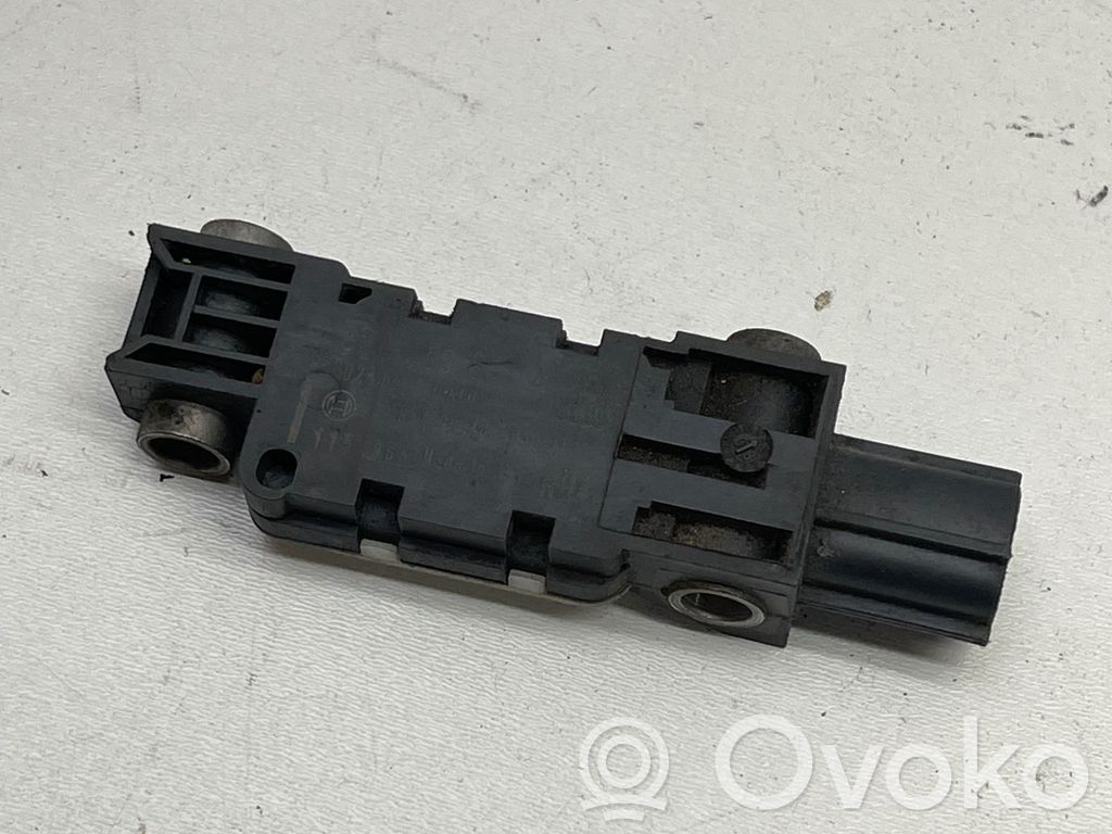 Czujnik uderzenia Airbag   8E0959651A,802482,100400
