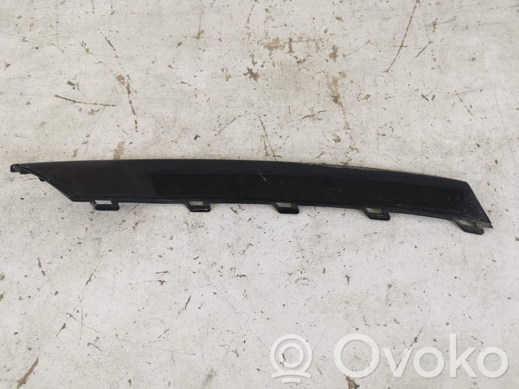 Front bumper splitter molding