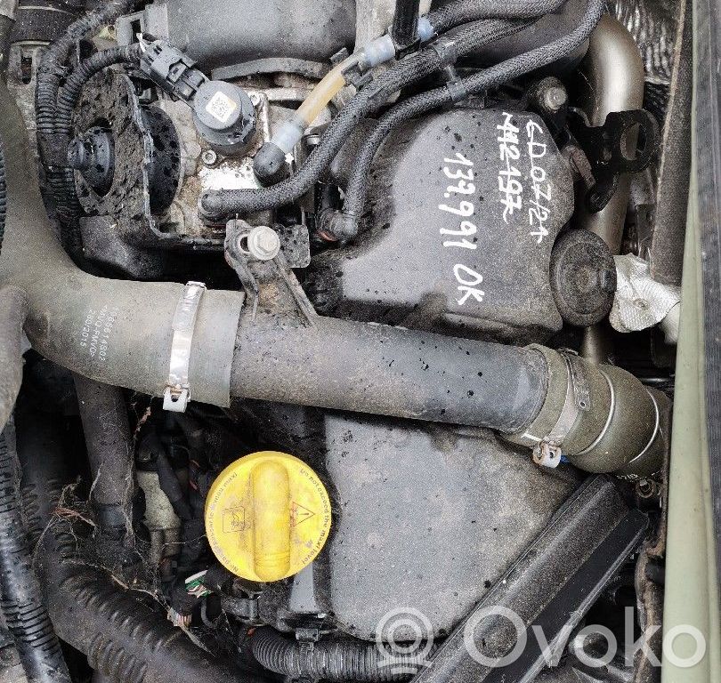 Variklis   K9K608,617795