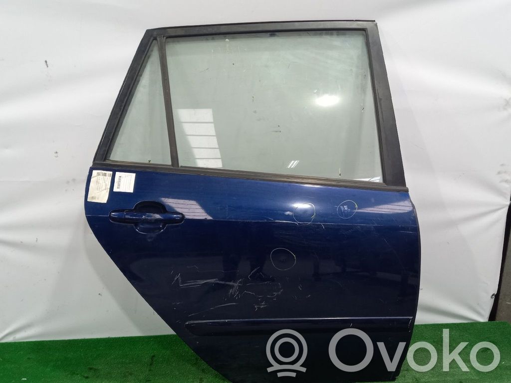 Toyota Corolla Verso E121 Galinės durys 