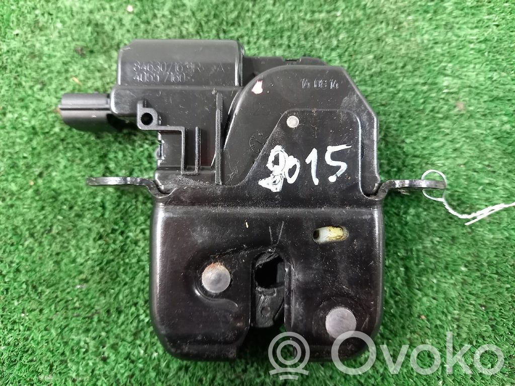 Renault Clio IV Tailgate exterior lock 