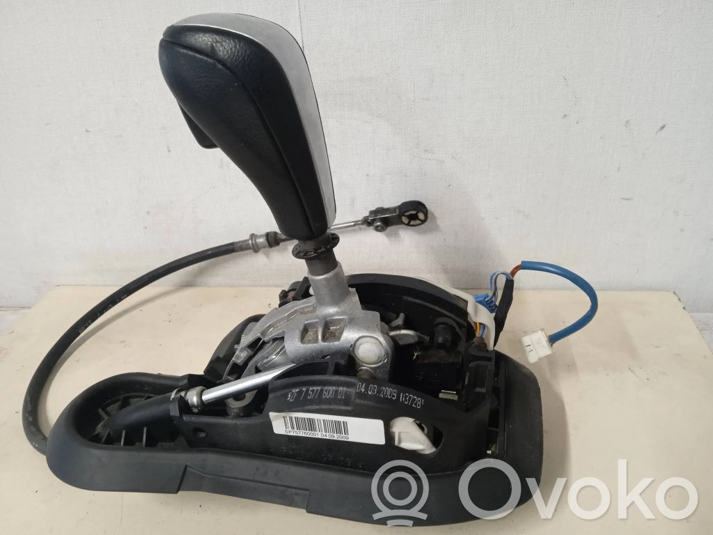 BMW 3 E90 E91 Gear shifter/selector 