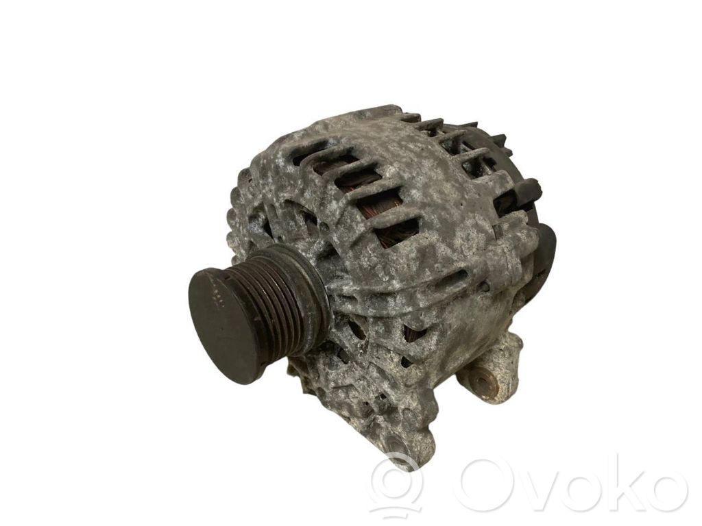 Audi A4 S4 B6 8E 8H Generatorius 