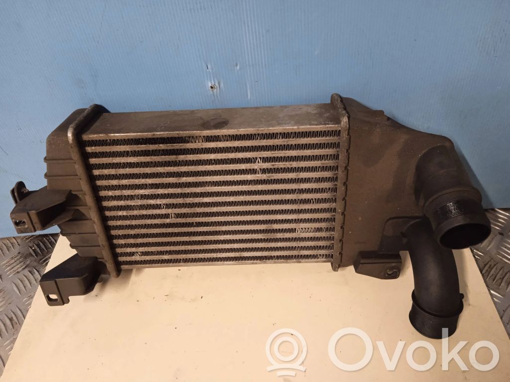 Opel Zafira B Interkūlerio radiatorius 