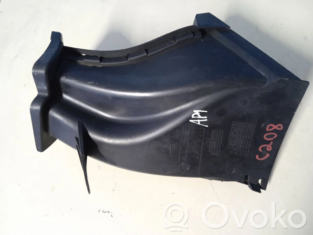 BMW 1 E81 E87 Intercooler air channel guide 