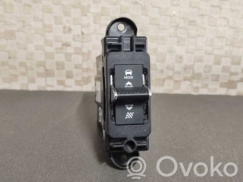 Sonstige Schalter / Griffe / Umschalter   J9C314B596AB