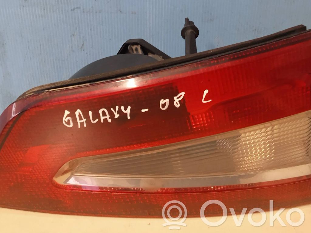 Ford Galaxy Takaluukun takavalot 