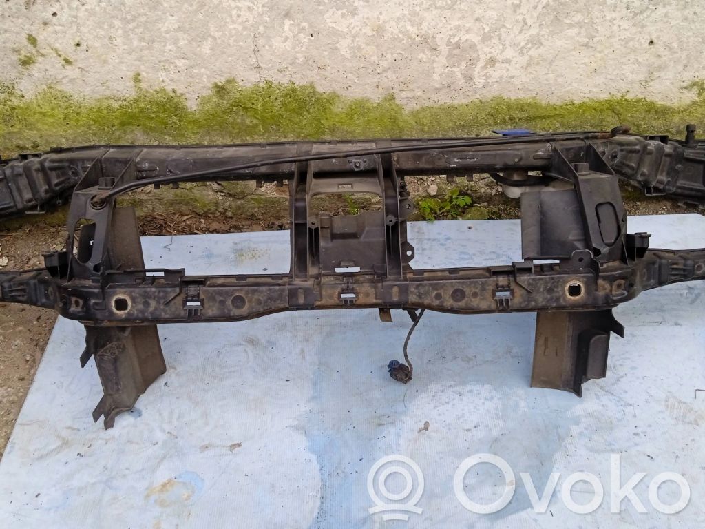 Ford Mondeo MK IV Панель радиаторов 