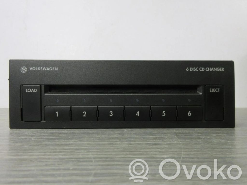 CD/DVD keitiklis   3D0035110