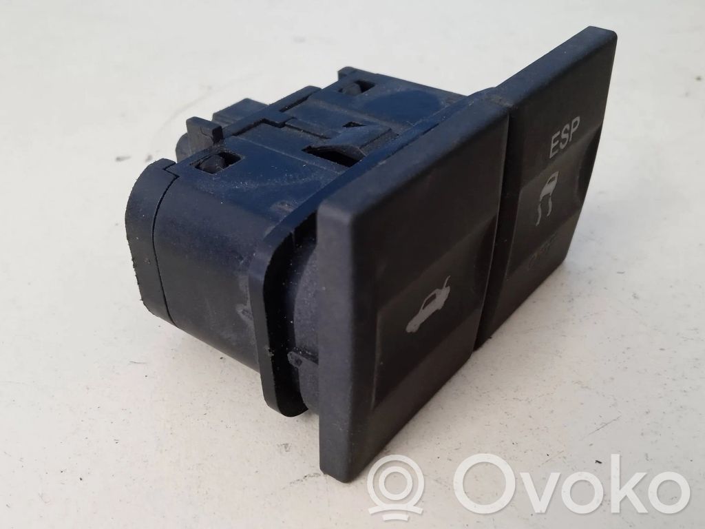 Ford Mondeo Mk III ESP (stability program) switch 