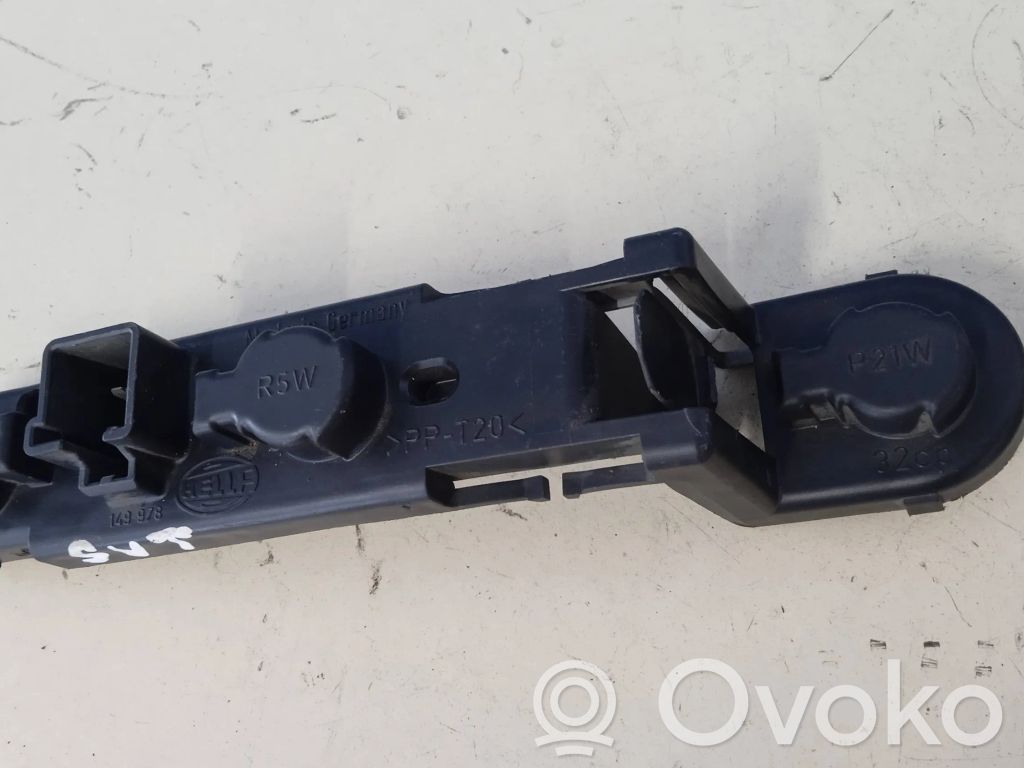Volvo S80 Tail light bulb cover holder 