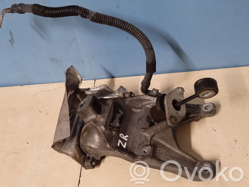 Audi A5 Engine mounting bracket 