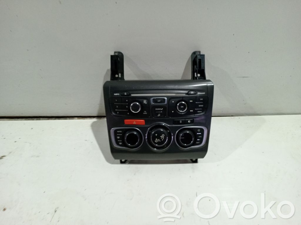 Citroen C4 II Climate control unit 