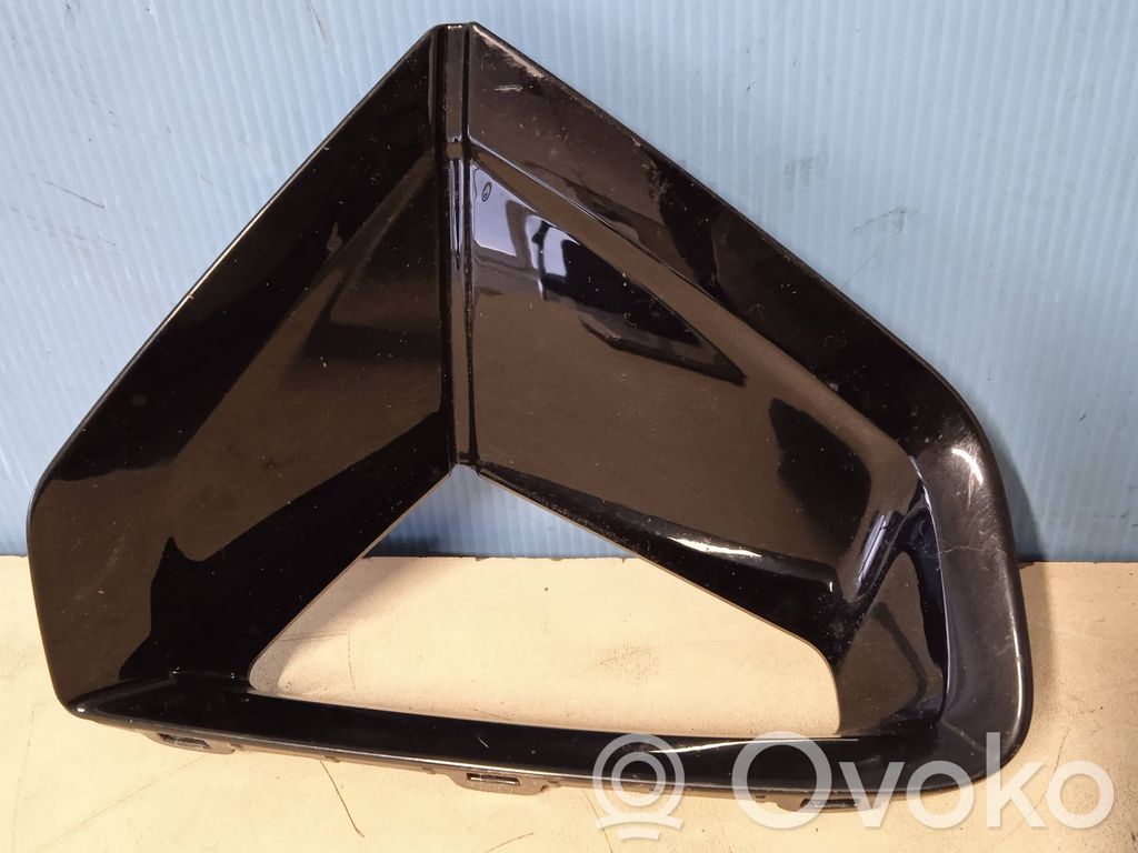 Audi e-tron Front fog light trim/grill 