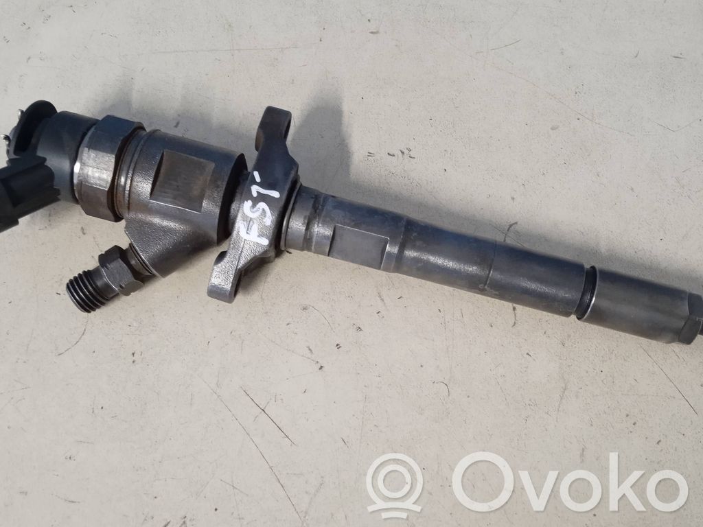 Inyector de combustible   0445110311