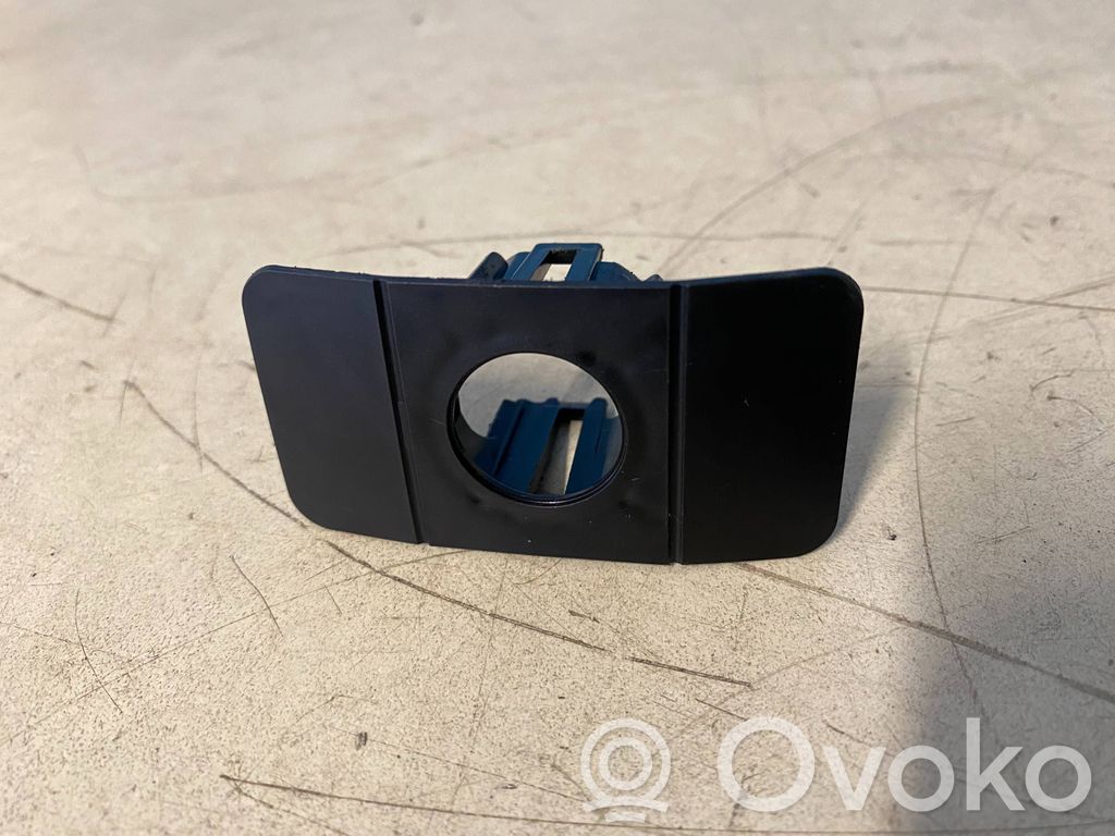 Volkswagen Golf VI Soporte del sensor de aparcamiento delantero (PDC) 