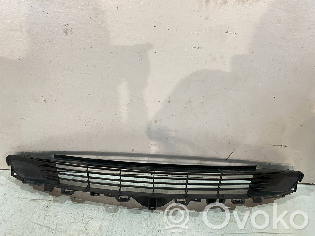 Tesla Model 3 Front bumper lower grill 